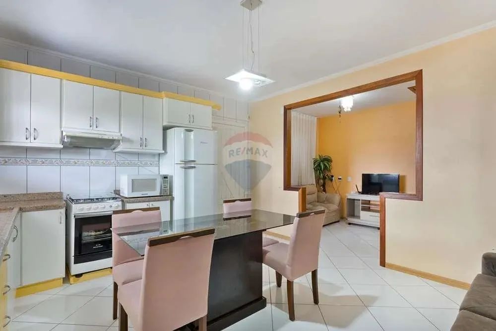 Casas residenciais e sala comercial à venda no Bairro São João! - Foto 4