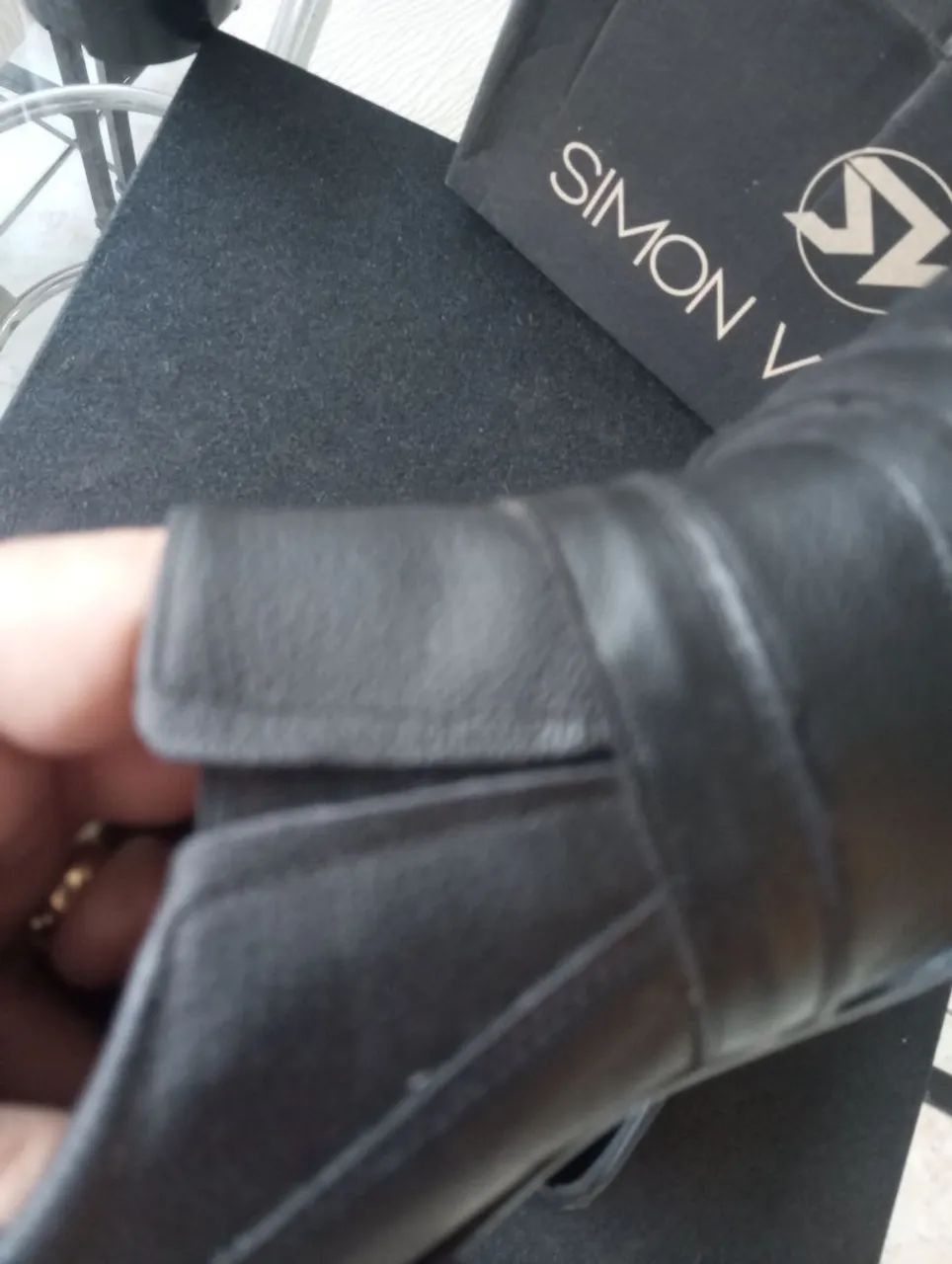 2 sapatos Tamanho 46 Novos 