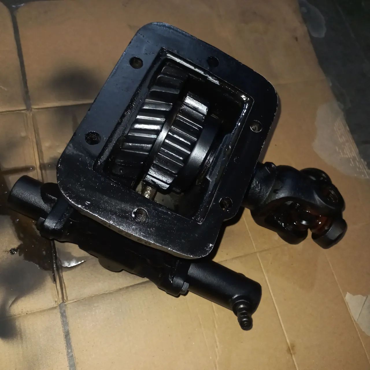 tomada forca cambio eaton pneumatica c/ cardan revisada - Peças para  tratores e máquinas - Jardim Santa Vicência, Guarulhos 1465411563 | OLX