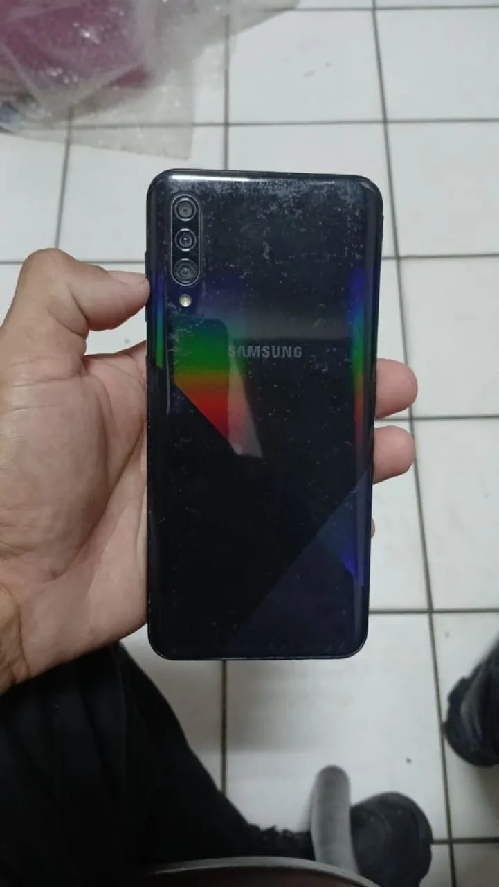 Samsung A30s