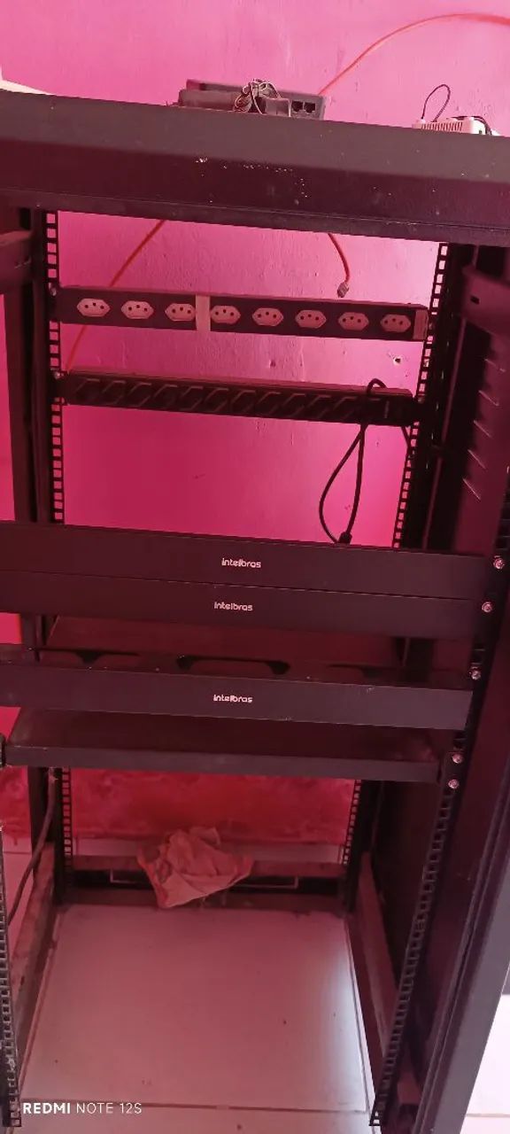 RACK 24u TIPO INTELBRAS 64684501117826121