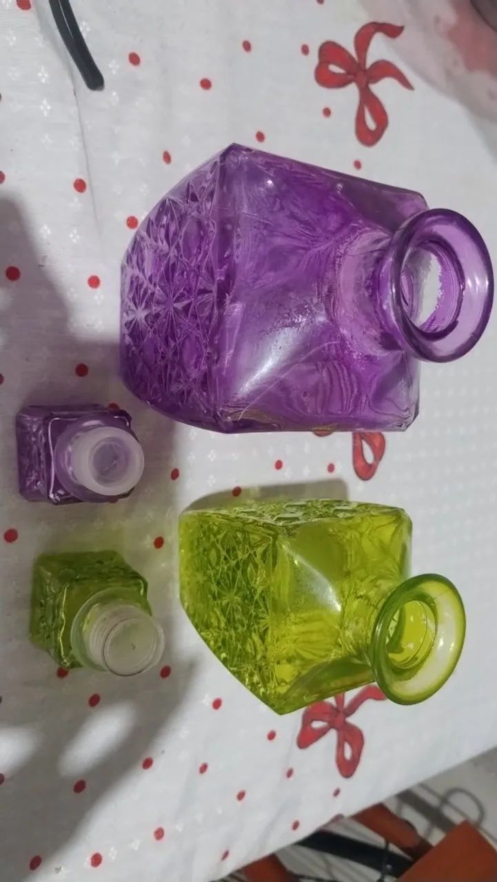 2 licoreiras em vidro trabalhado 800ml e 400ml - Foto 3