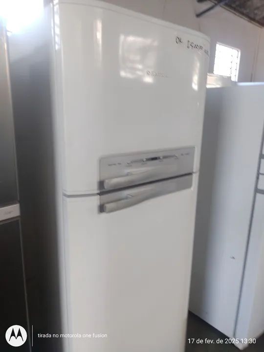 REFRIGERADOR ELECTROLUX DF 46 220V - Foto 3