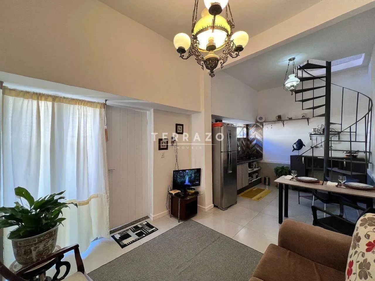 Casa condomínio Comary