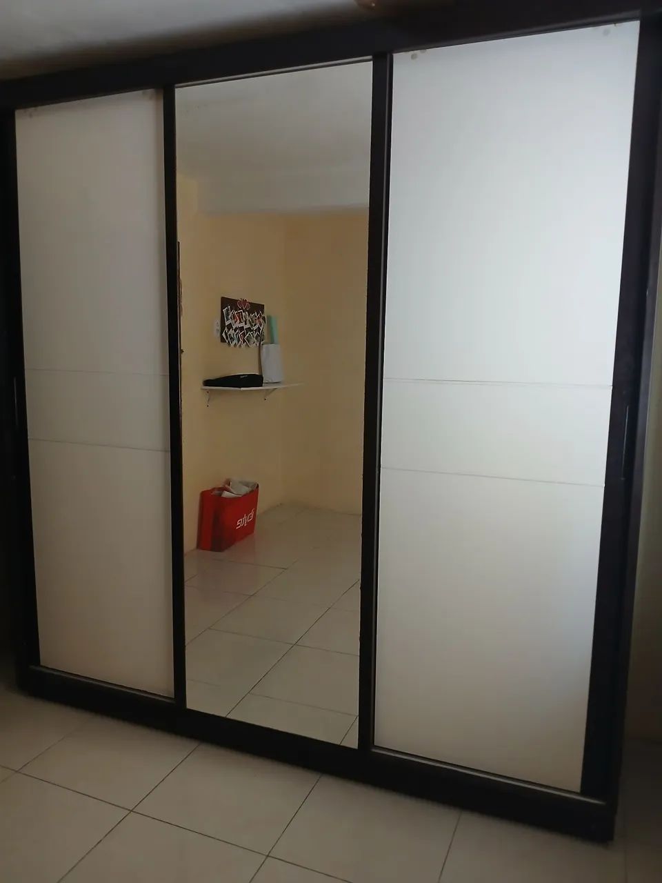 Guarda-Roupas de correr com espelho