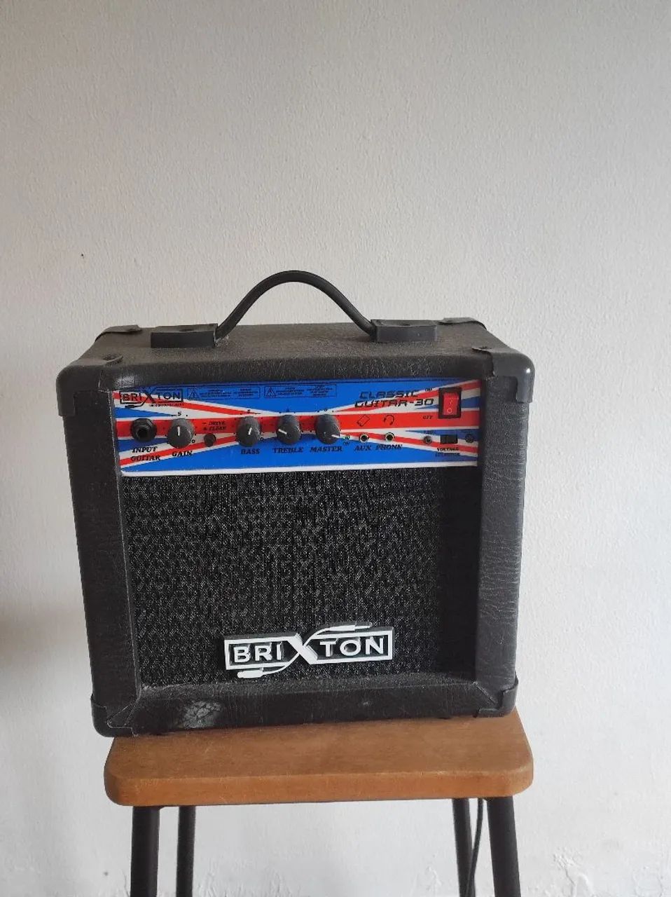 Amplificador de Guitarra Brixton Classic Guitar-30