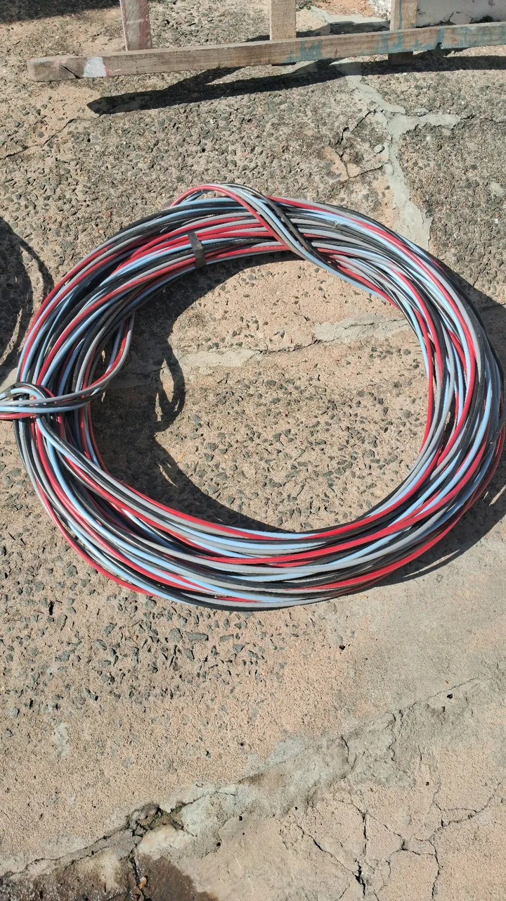 Fiação Elétrica Multicor - 3 fases mais neutro