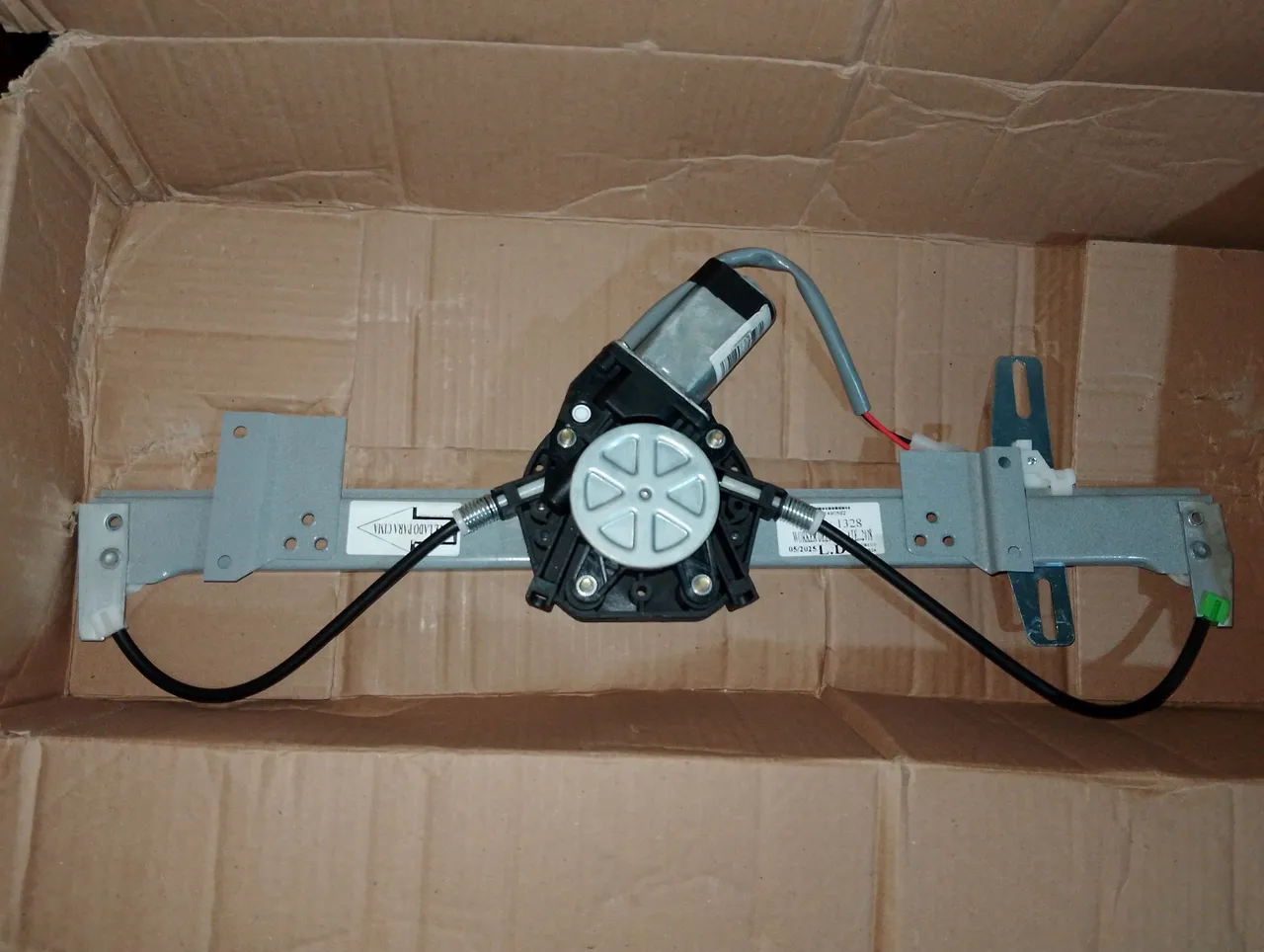 Mecanismo de Vidro Elétrico para Caminhão VW worke e delivery de 2007 até 20182018