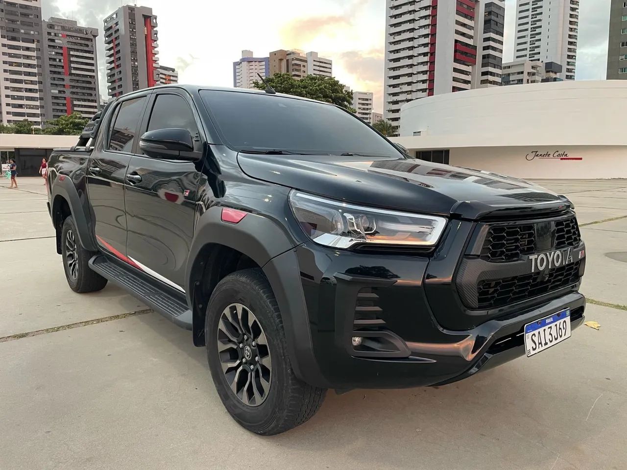 Hilux CD GRS 2.8 4x4 2022 