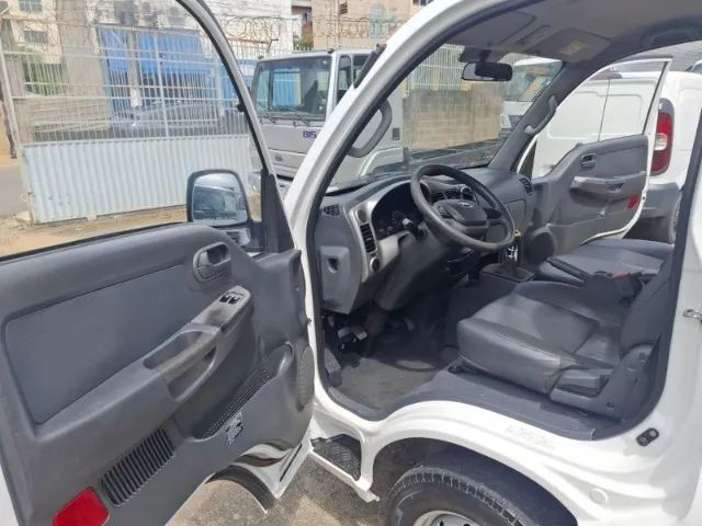 Kia Bongo K2500 2.5 TB Diesel 2019 - Foto 8
