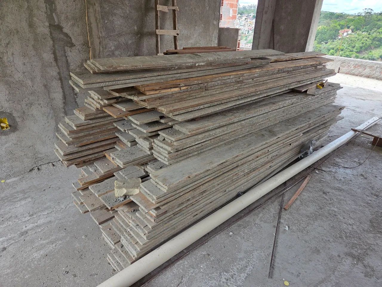 Tábuas para obra