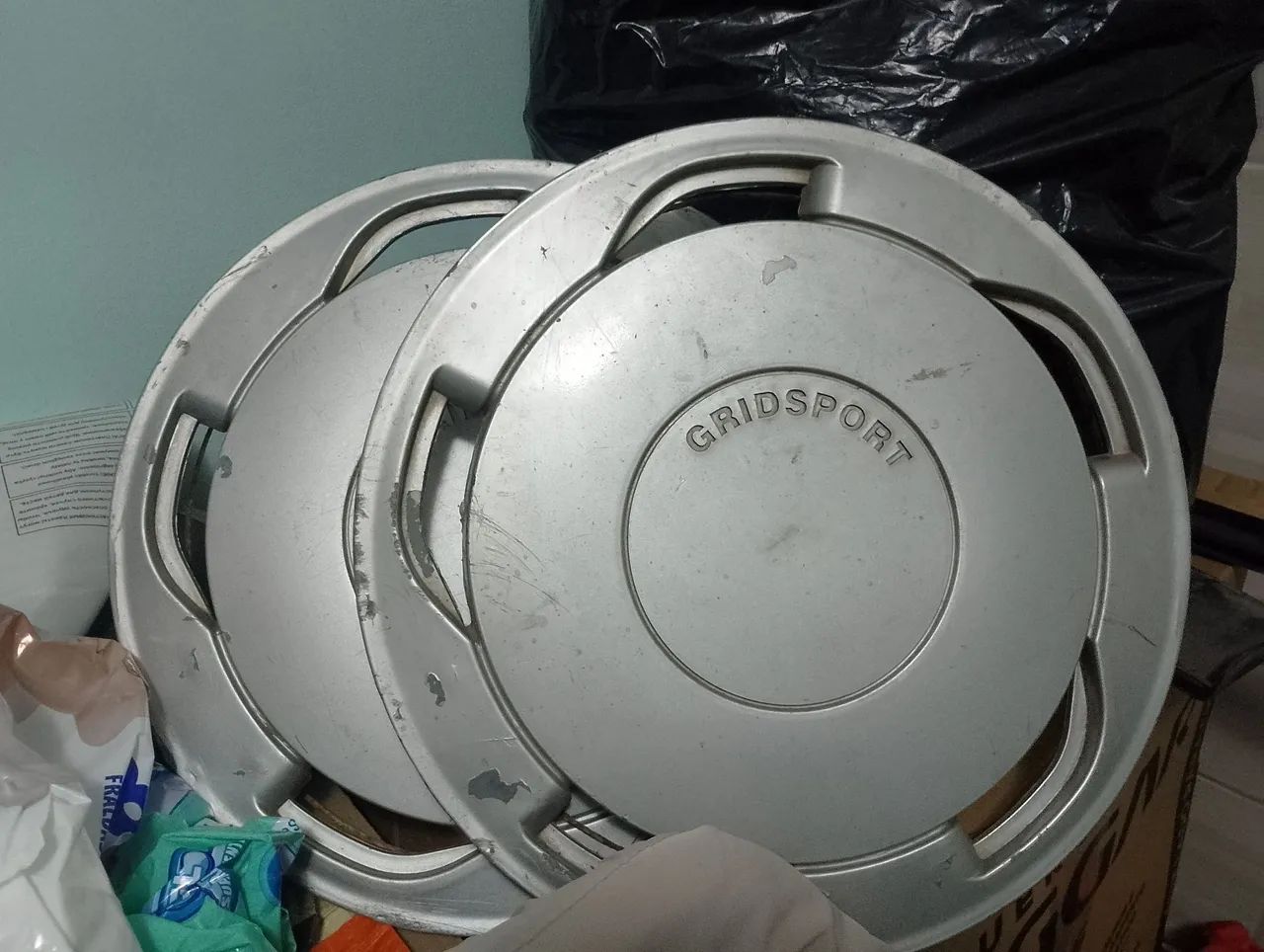 Vendo 02 Carlotas aro 14 originais 