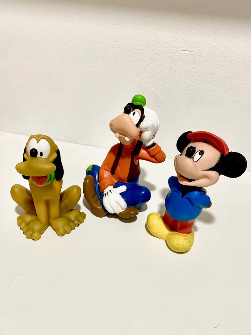 Bonecos Mickey Pluto Pateta + Brinde