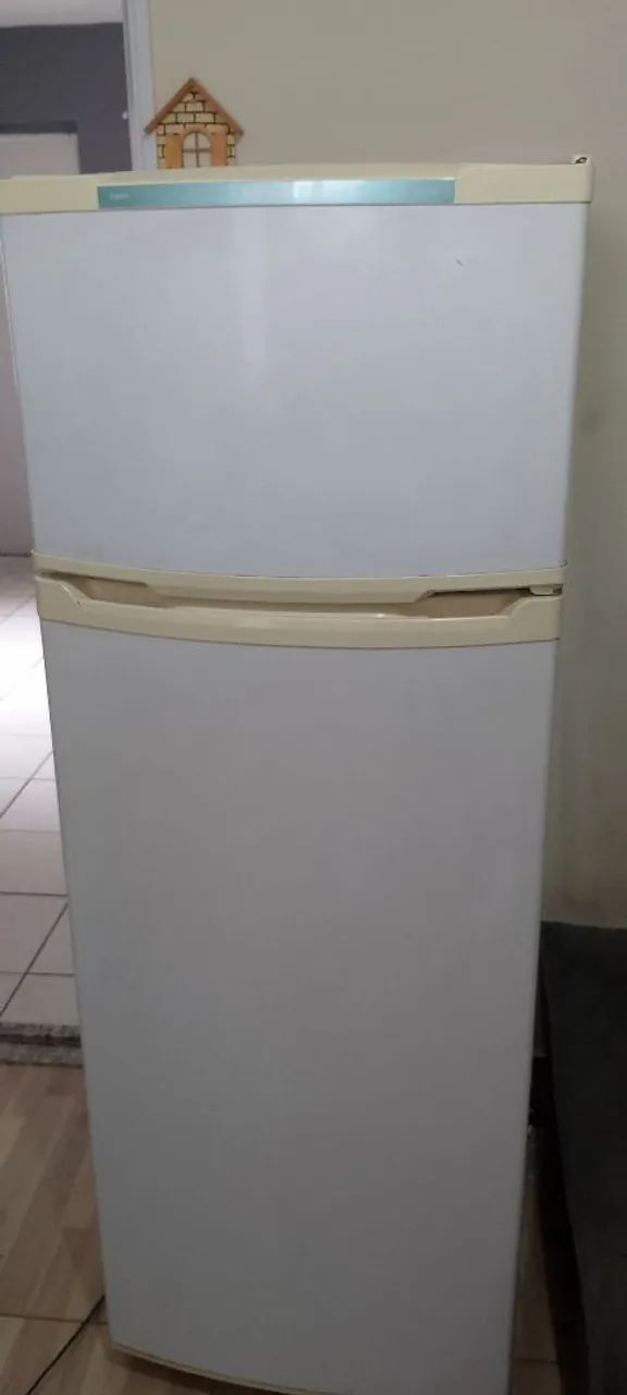Geladeira Consul gelo seco duplex 