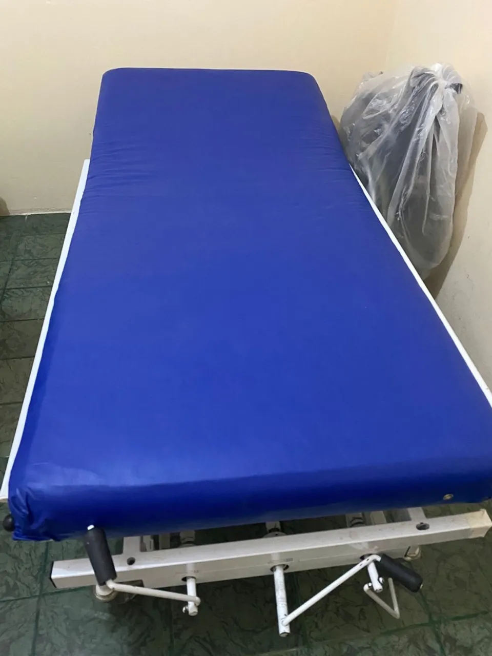 Mesa de Exame/Fisioterapia Hospitalar