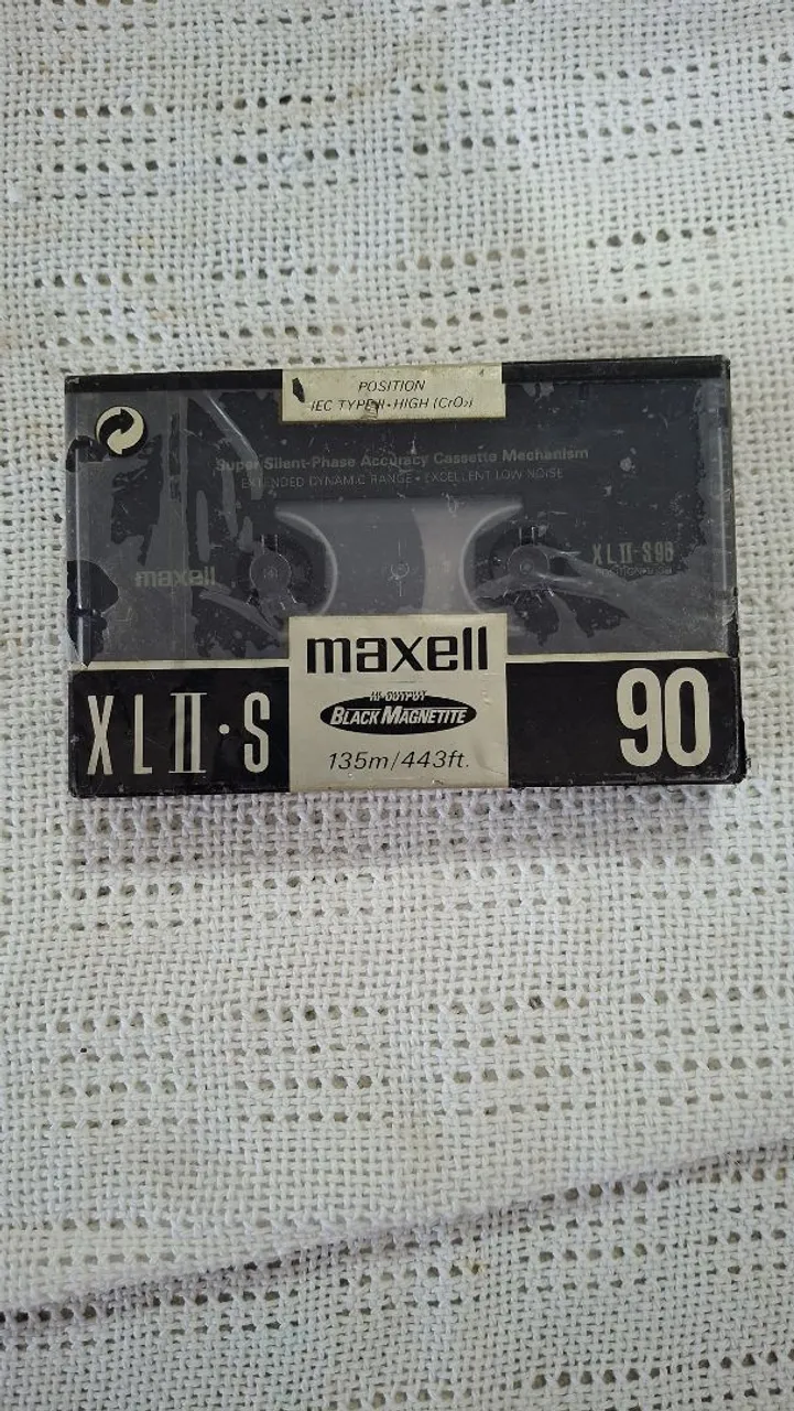 Fita K7 Maxell XLII-S 90 Black Magnetite