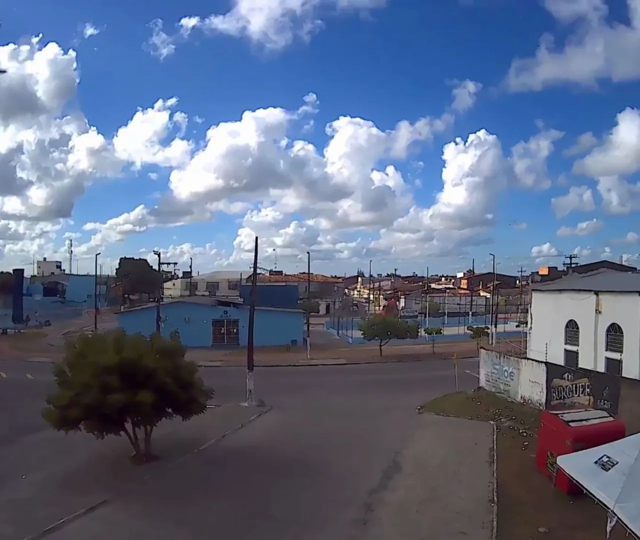 Drone f3 com gps e duas baterias , e volta da onde saiu sozinho.  - Foto 5