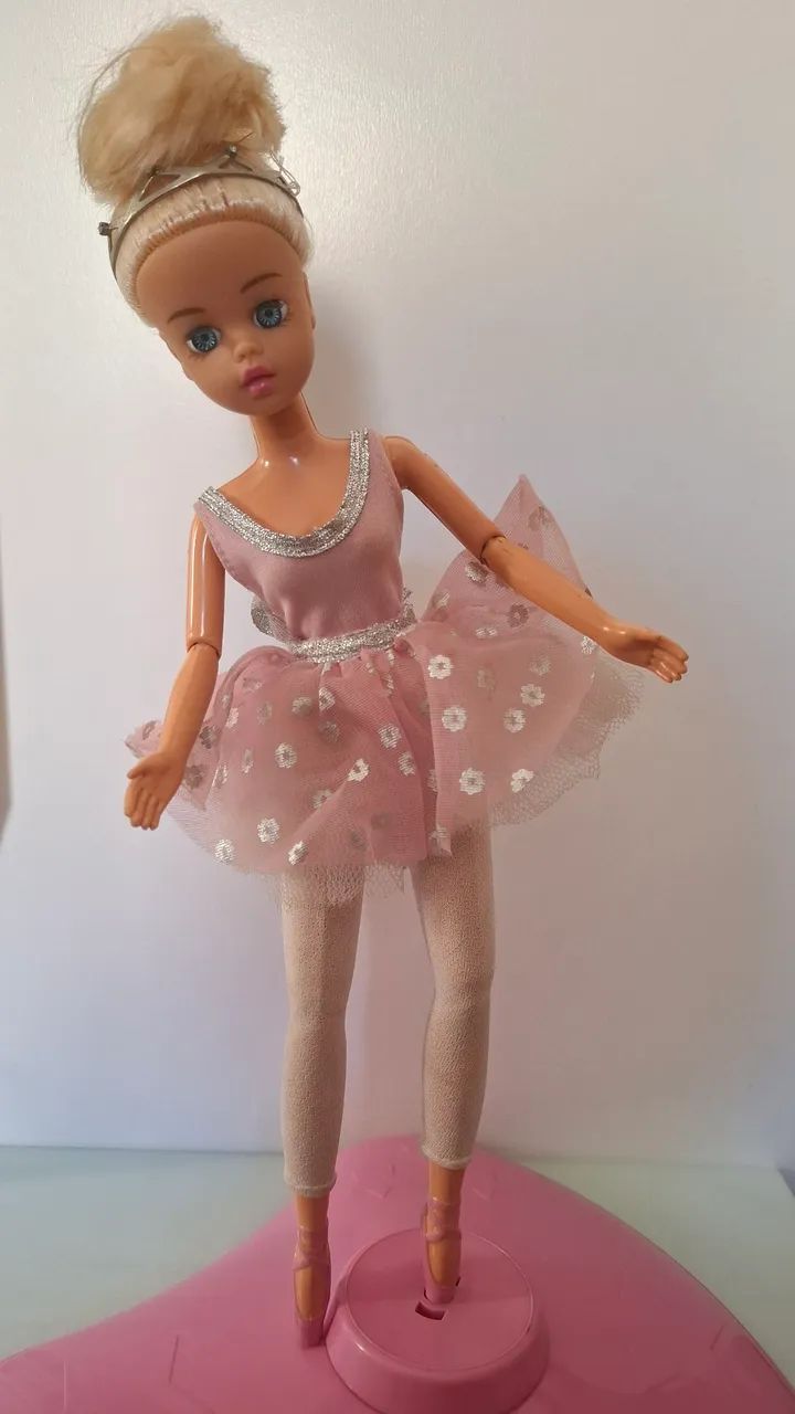 Boneca Susi Bailarina ano 2000 - Foto 2