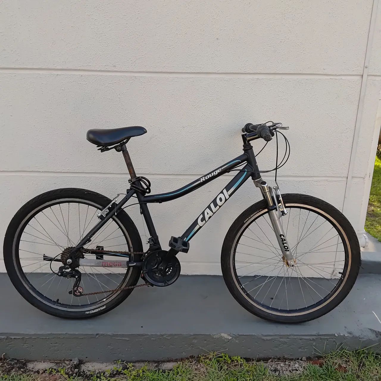 Bicicleta Caloi Aro 26 - 21 marchas - Alumínio 