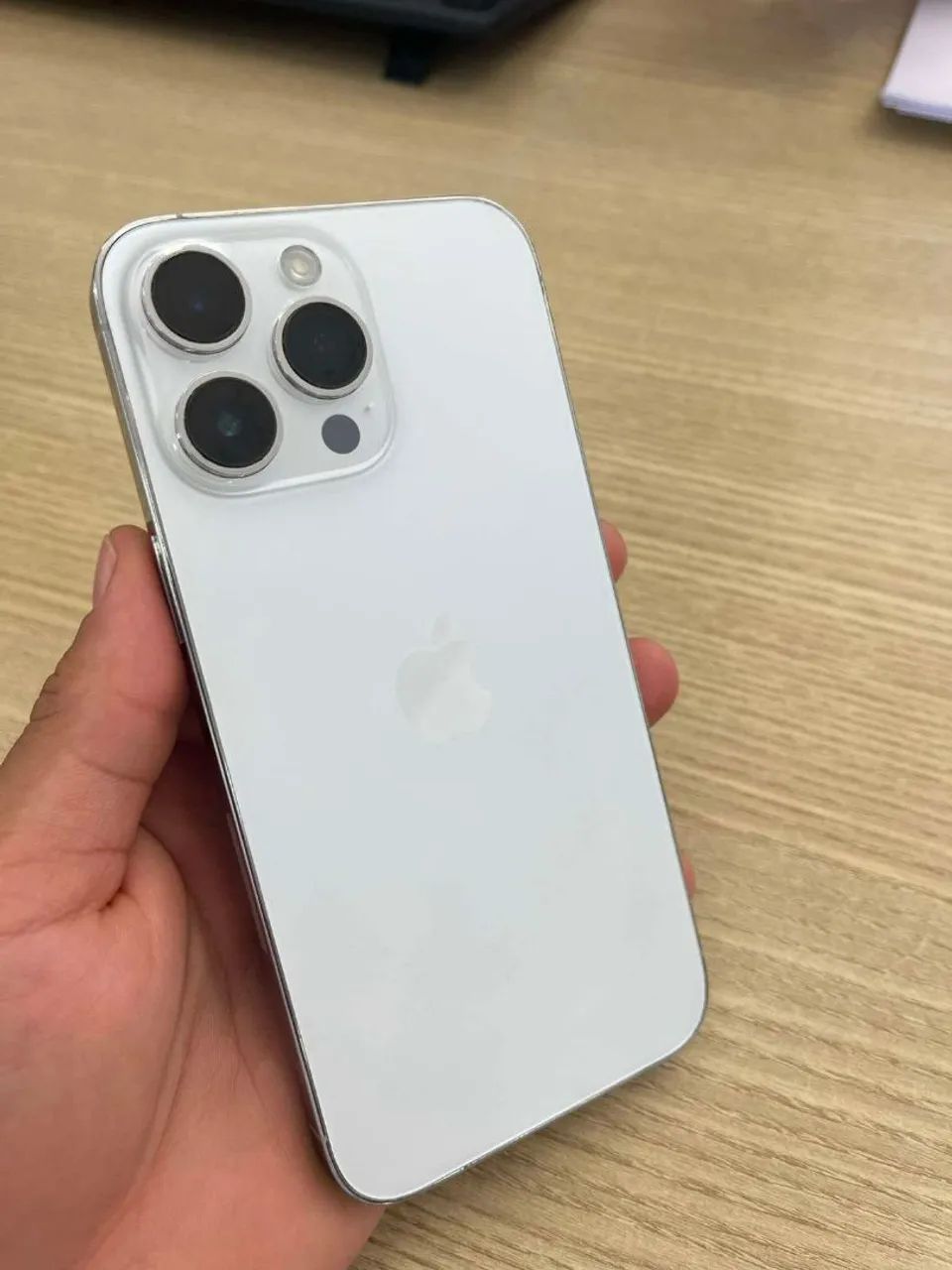 iPhone 14 Pro Max - 256GB Branco - Celulares e Smartphones
