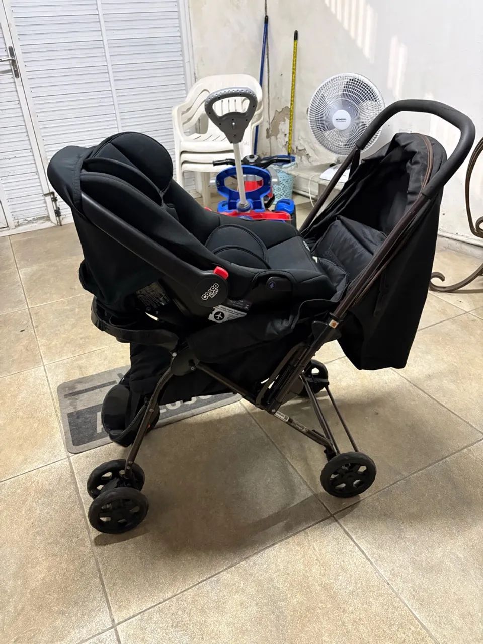 Carrinho com bebê conforto para bebê  - Foto 5