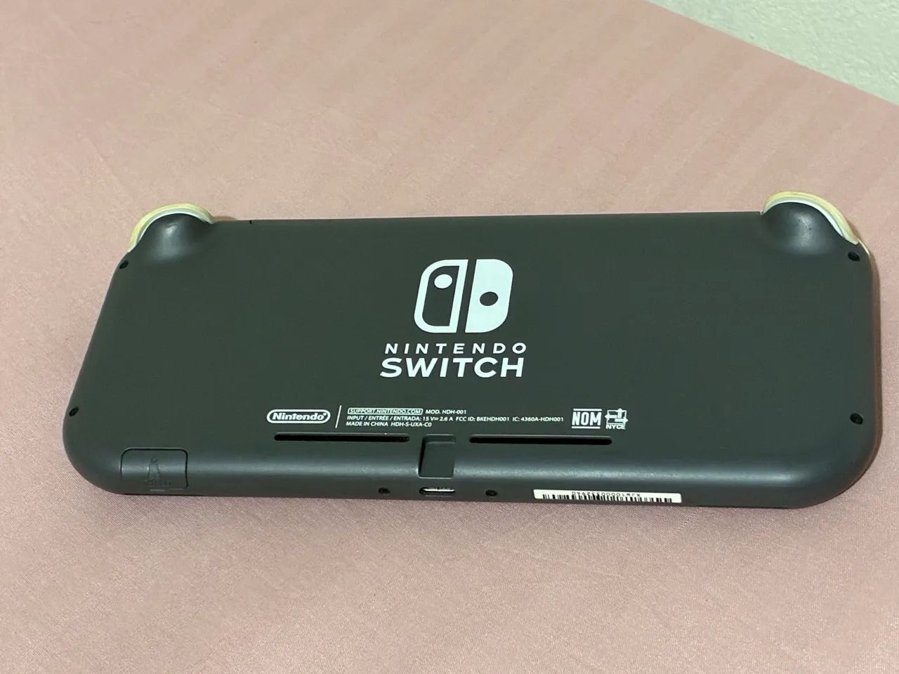 Switch Lite黒 Nintendo Switch Lite - Consoles de Vídeo Game - Vila Guarani