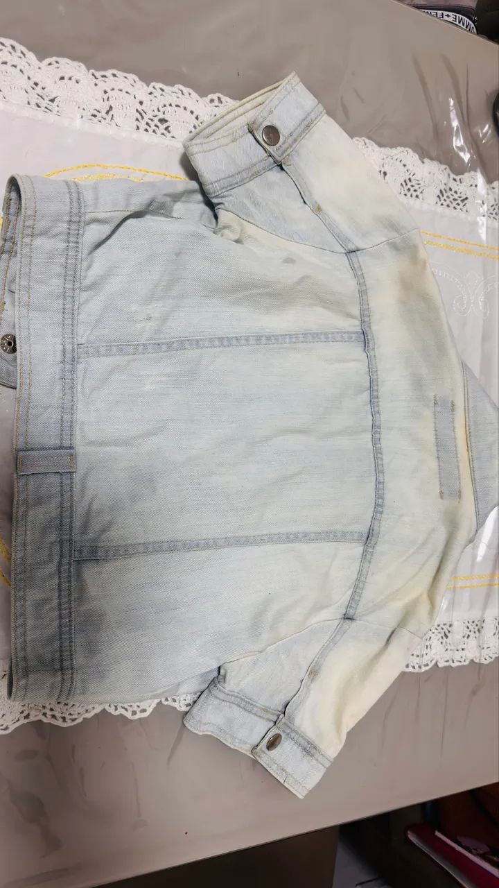 Vendo Jaqueta jeans curta 