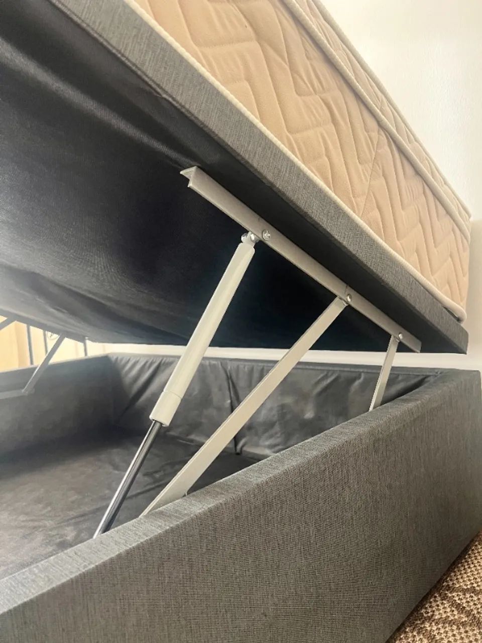 CAMA CASAL: COLCHÃO ORTOBOM COM BASE BAU - Foto 5