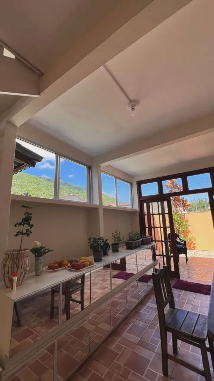 Imóvel para venda tem 220 metros quadrados com 4 quartos - Foto 2