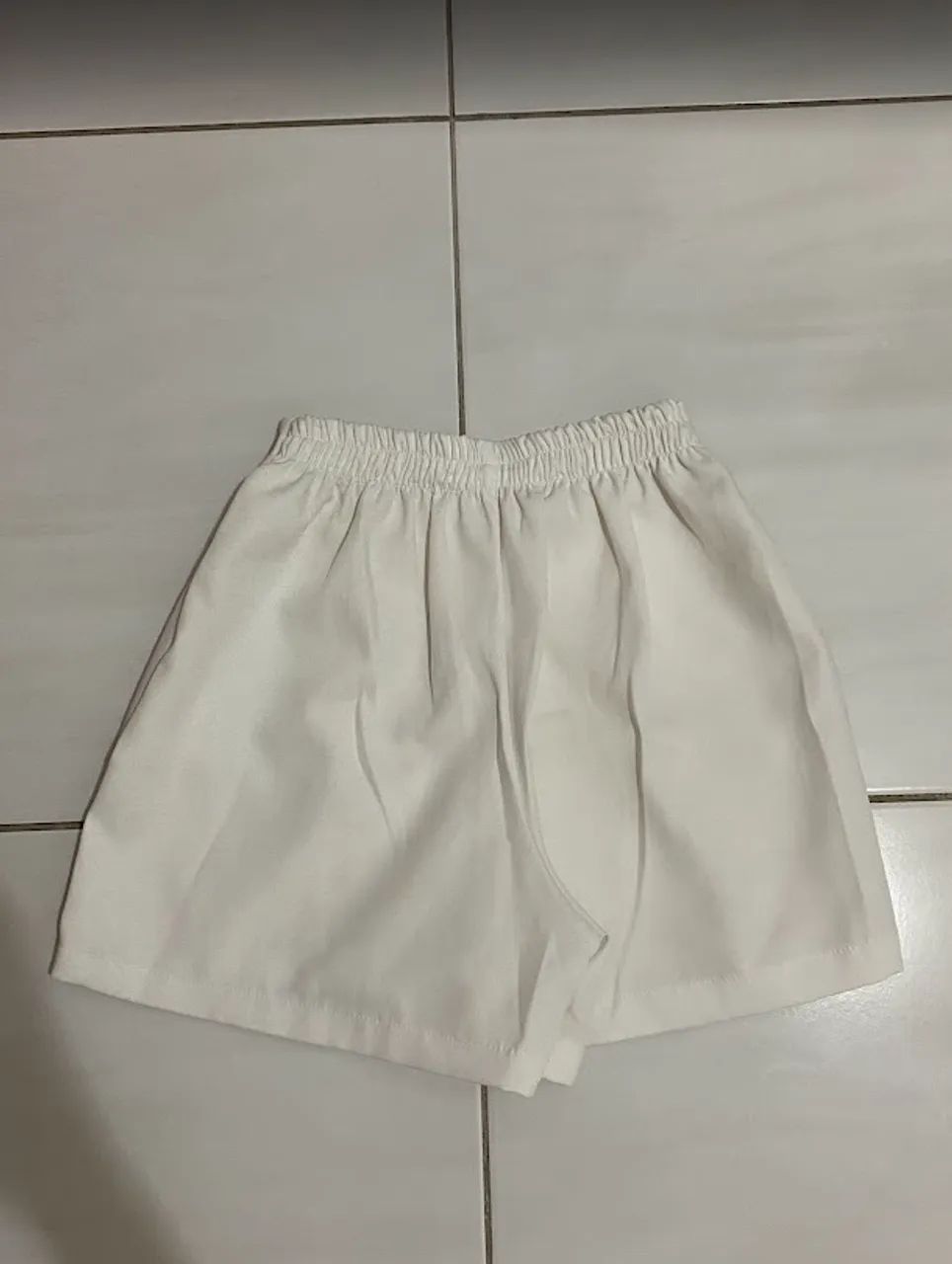Shorts Saia Branco - Foto 3