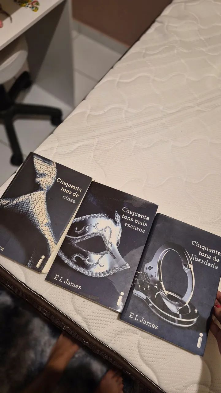 Trilogia 50 tons de Cinza