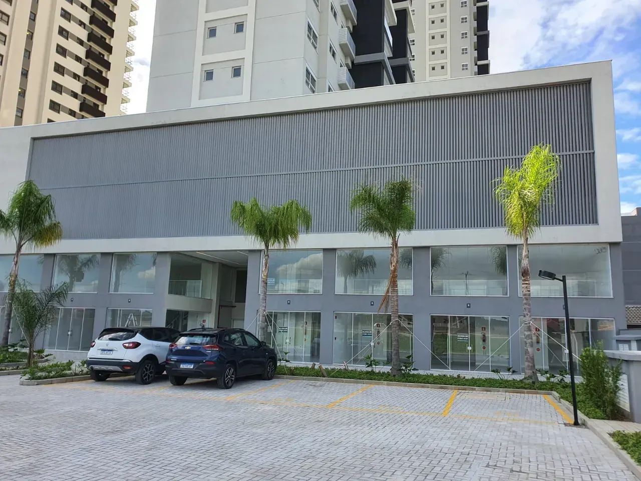 Excelente Loja Comercial Paralelo a BR 101 em Barra Velha - Foto 3