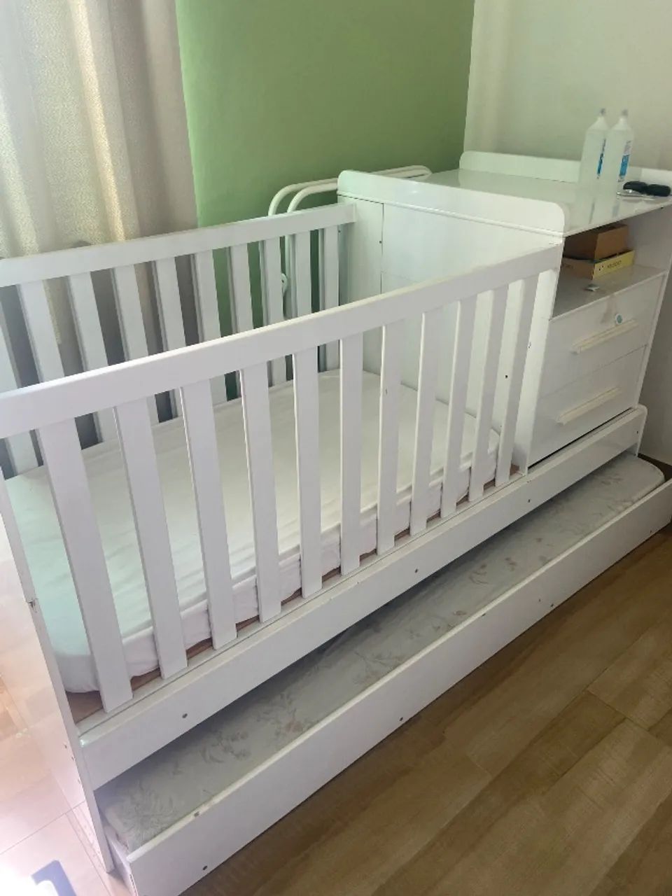 Berço multifuncional com cama auxiliar  - Foto 3