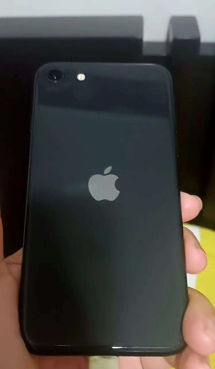 iPhone SE 2020 (2ª Geração) 64GB - Preto - Ótimo estado! - Foto 5