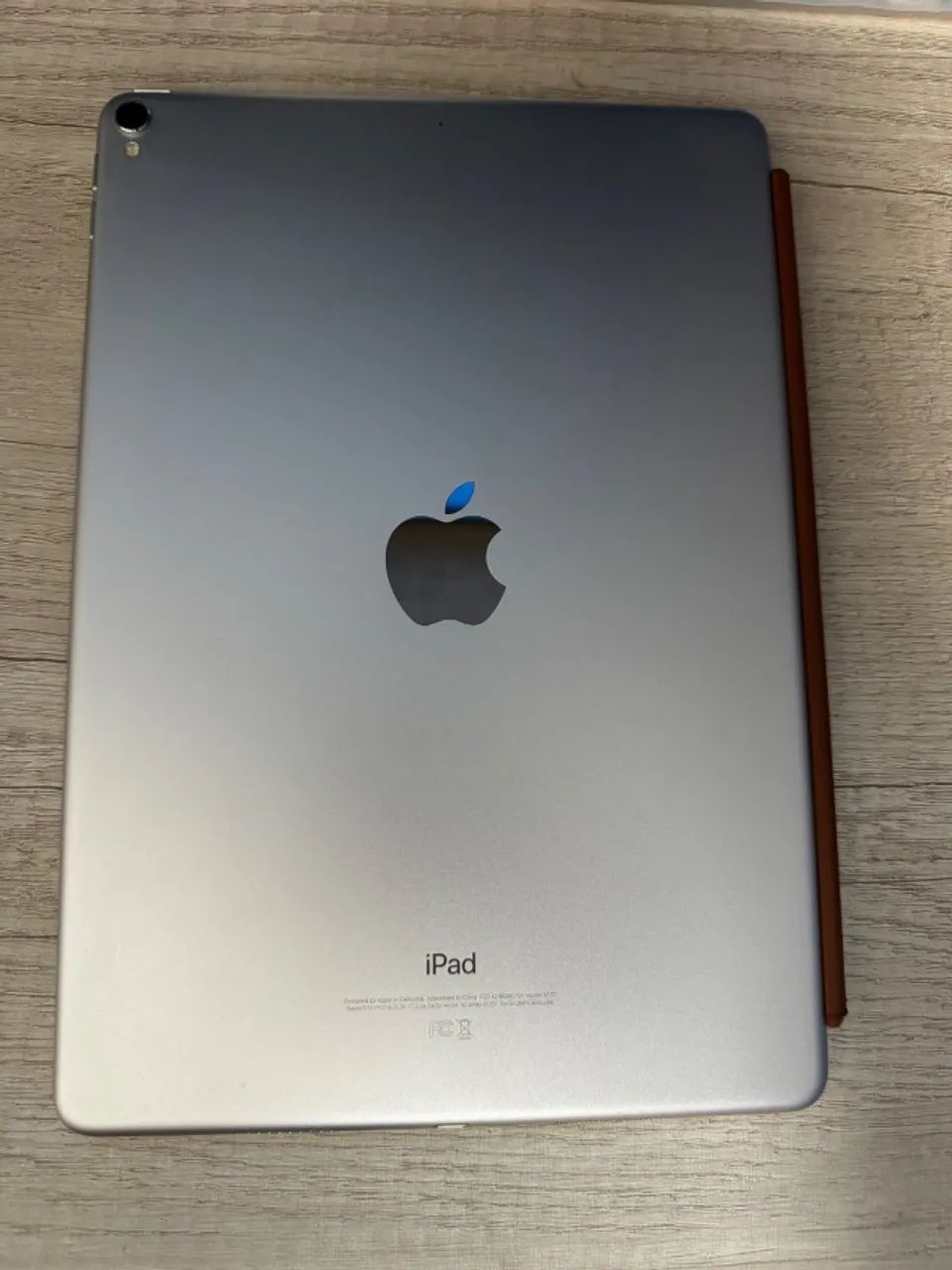 iPad Pro 10.5 64Gb Silver - Tablets e E-Readers - Ahú, Curitiba