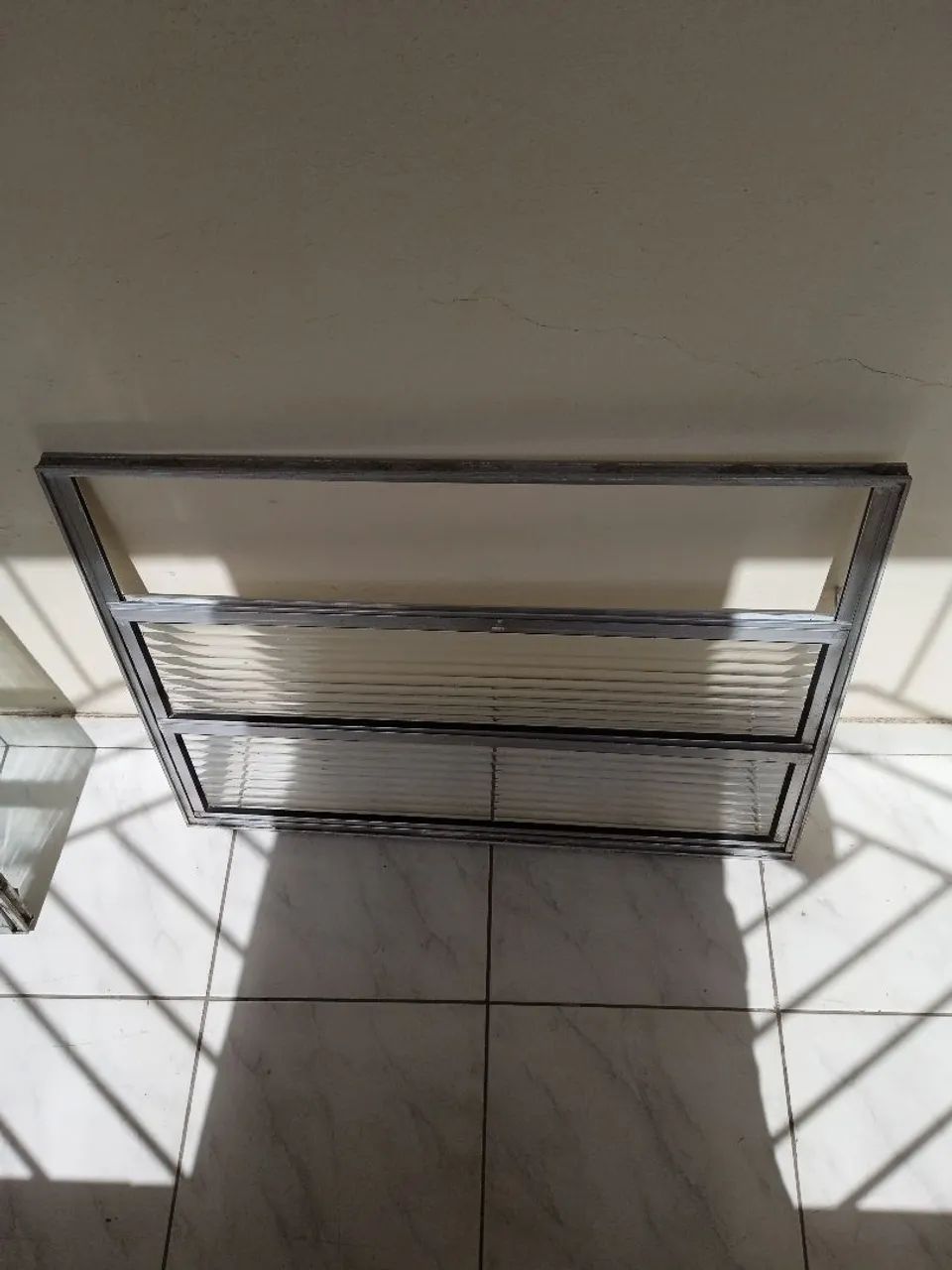 Basculantes e janela. - Foto 3