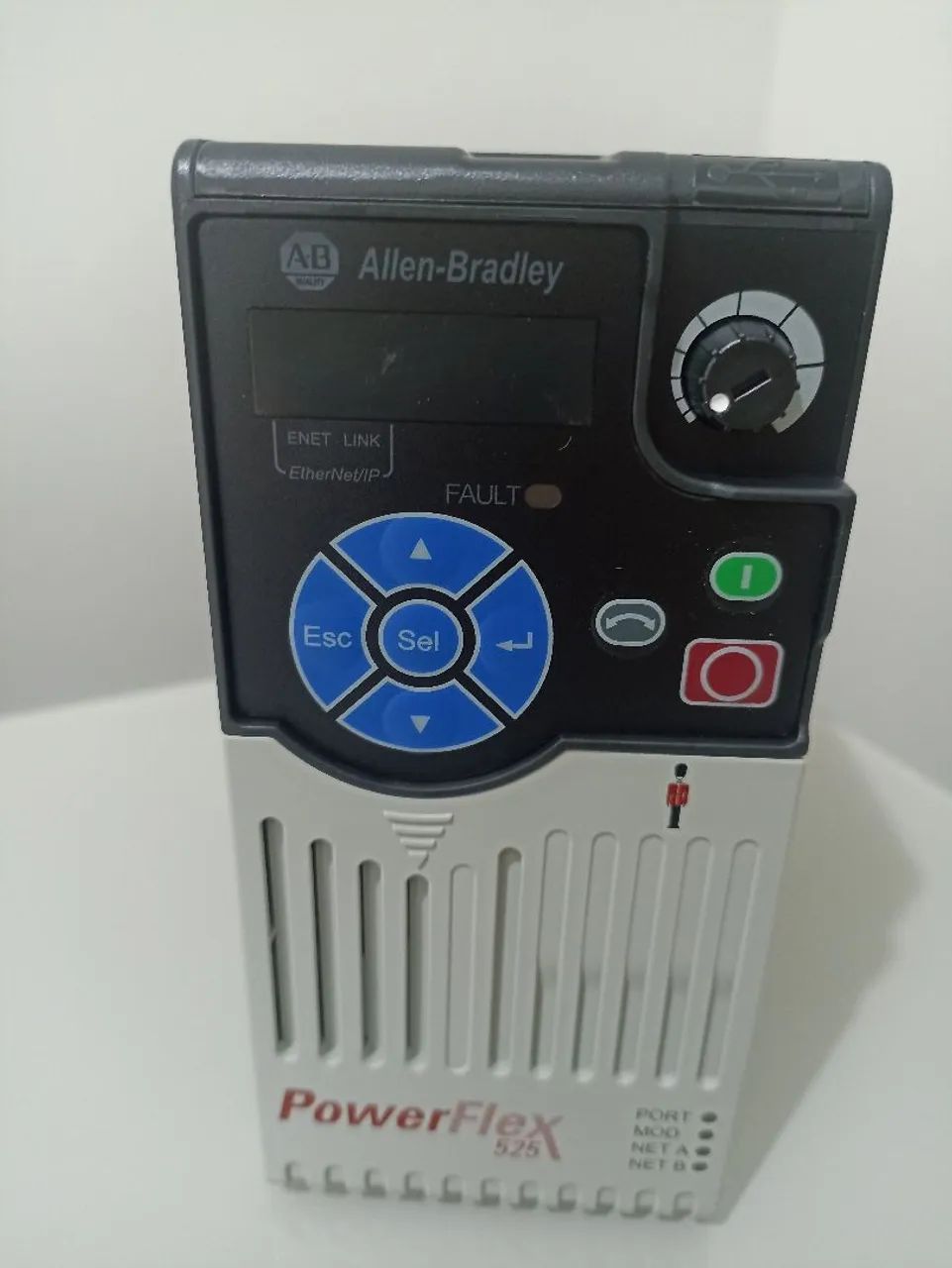 INVERSOR ALLEN BRADLEY 525 POWER FLEX  NOVO NA CAIXA