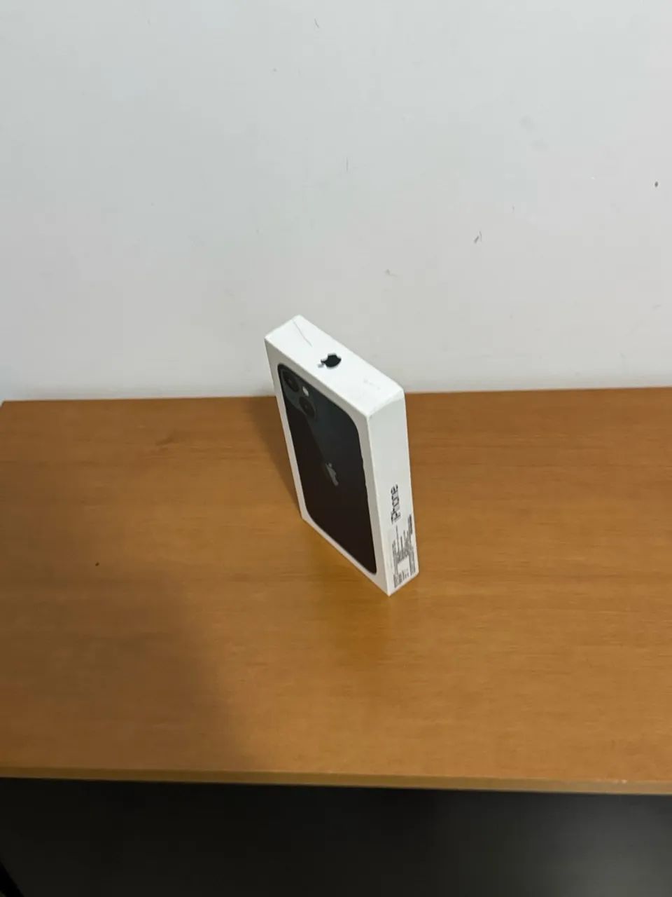 Caixa de Iphone 13 preto - Foto 3