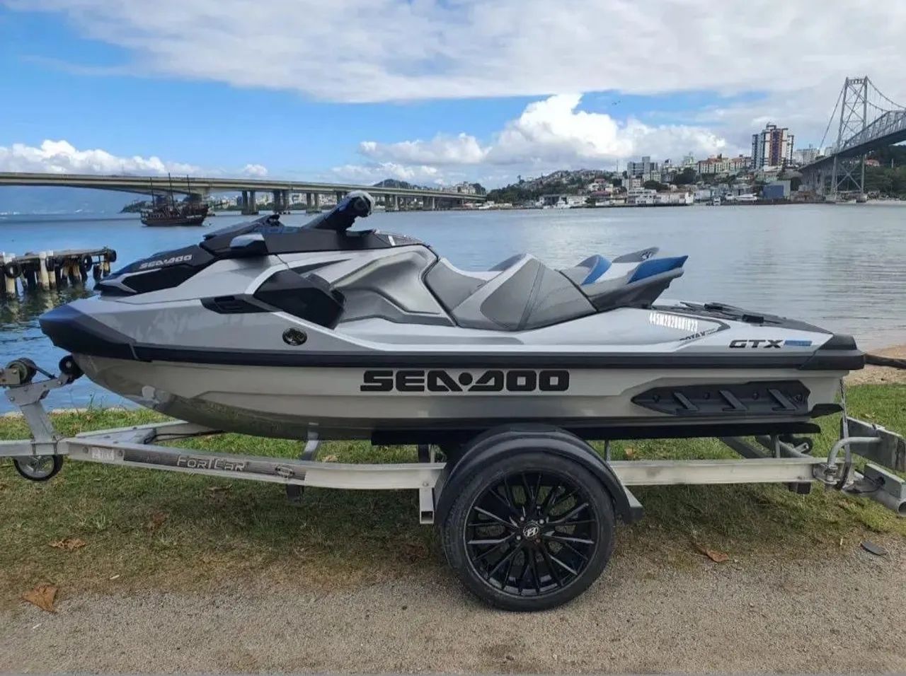 GTX 300 Limited - Foto 3