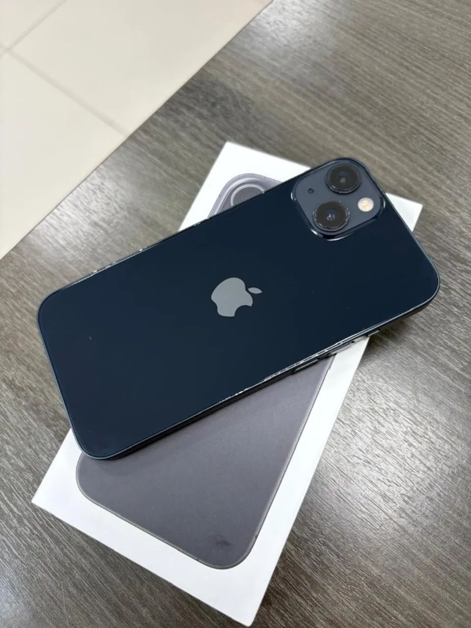 Apple Iphone 13 128gb - cor meia noite (Preto) - Celulares e