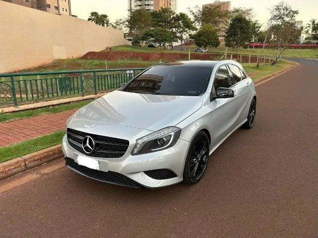 Mercedes-Benz Classe A 200 1.6 TB 16V Urban 156cv Aut. 2014