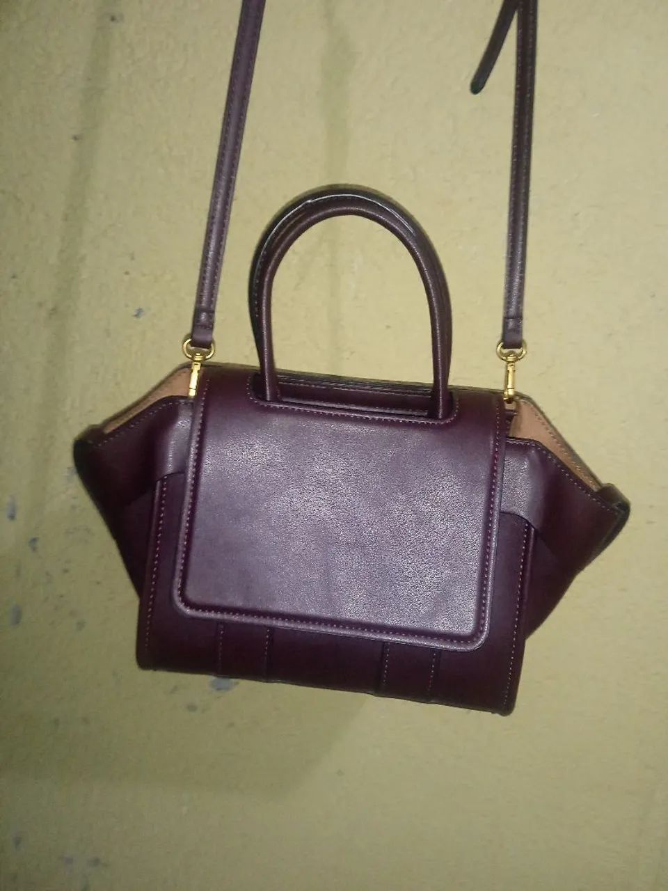 Bolsa pequena de couro original Zara.