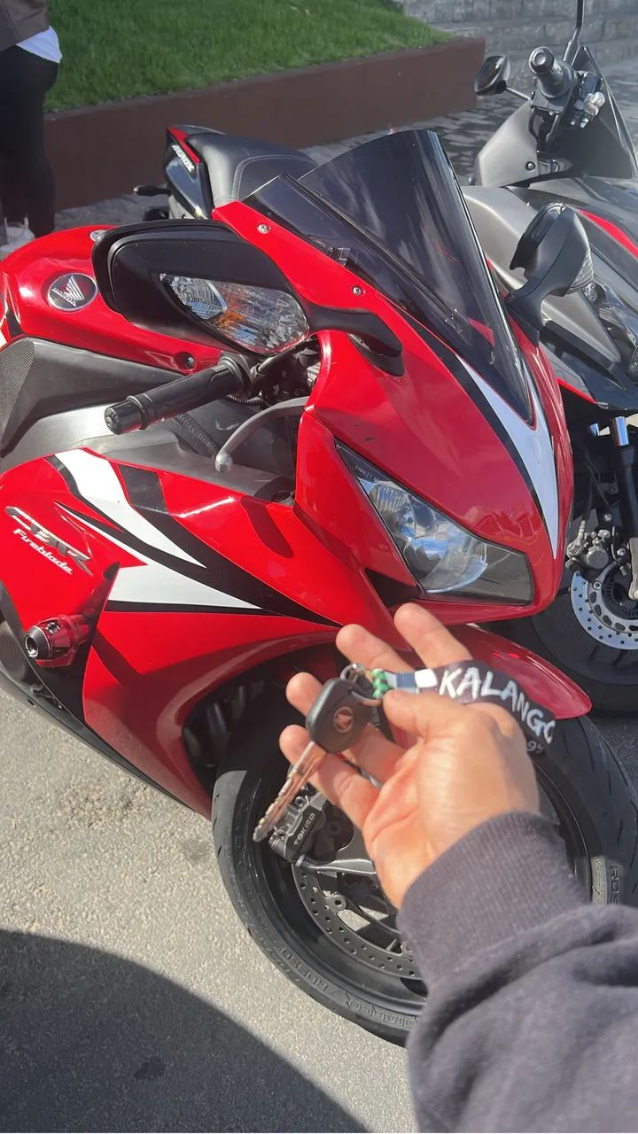 Cbr 1000 - Foto 3