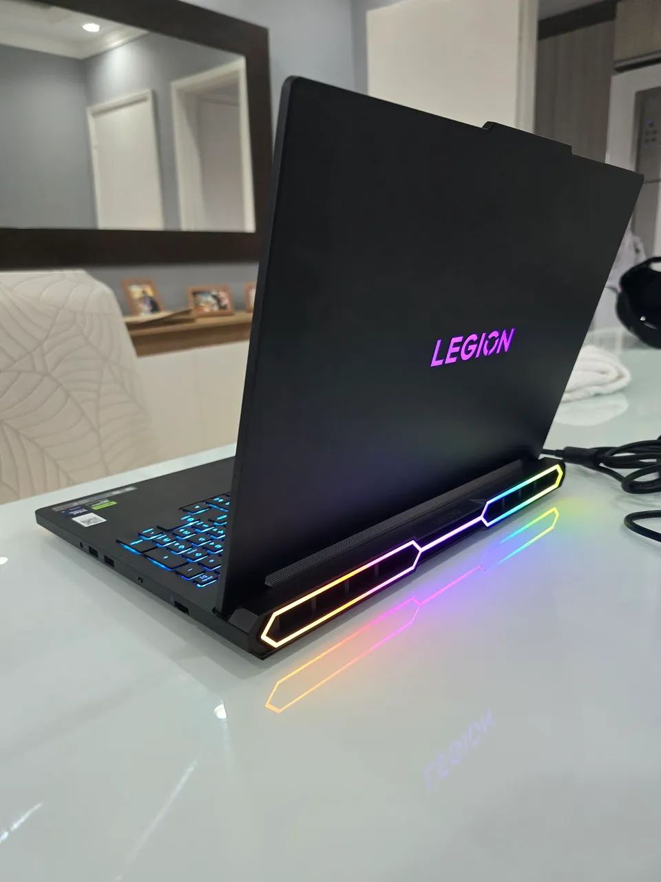 Lenovo Legion Pro 7i Intel Core Ultra 9 NVIDIA RTX 5080 16GB DDR7 64GB RAM 2TB armazena