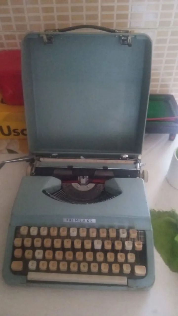 Máquina de Datilografia entrar em contato com o número * 