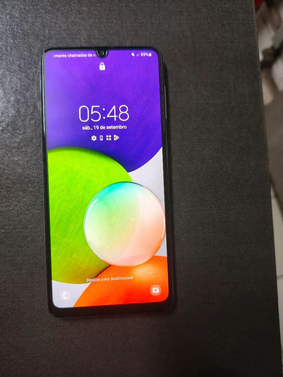 Vendo celular a22. 4 de ram e 128 Gb. Vai com carregador e a caixa dele. - Foto 2