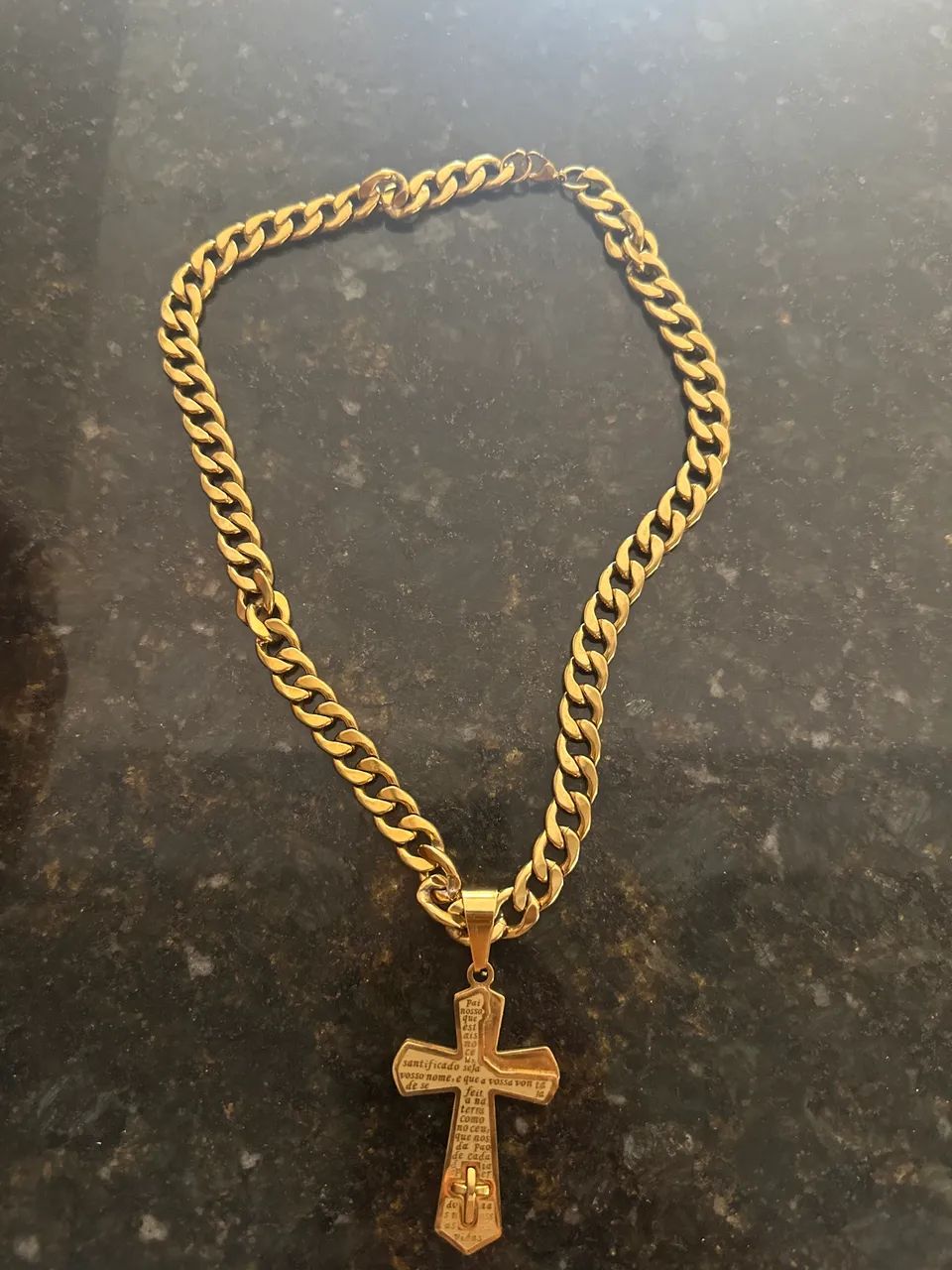 Cordão banhado a ouro