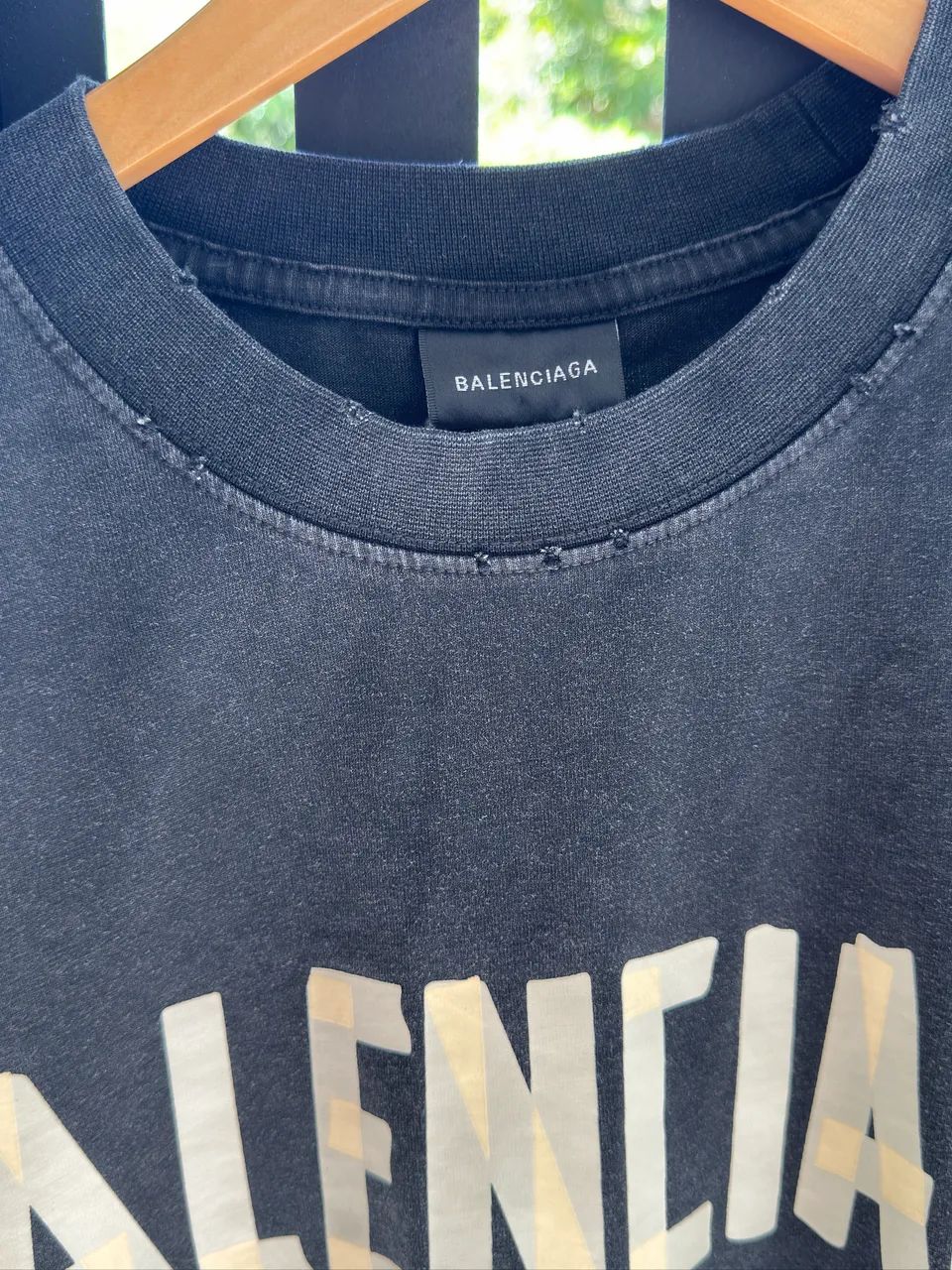 Camiseta Balenciaga  - Foto 3