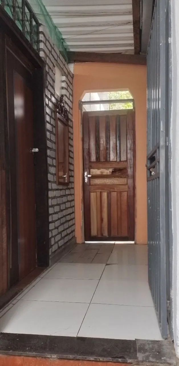 Kitinet Centro, inclui agua e luz - Foto 2
