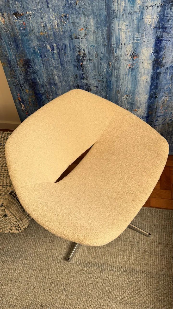 Poltrona Giratória Bouclé Branca | Design  - Foto 3